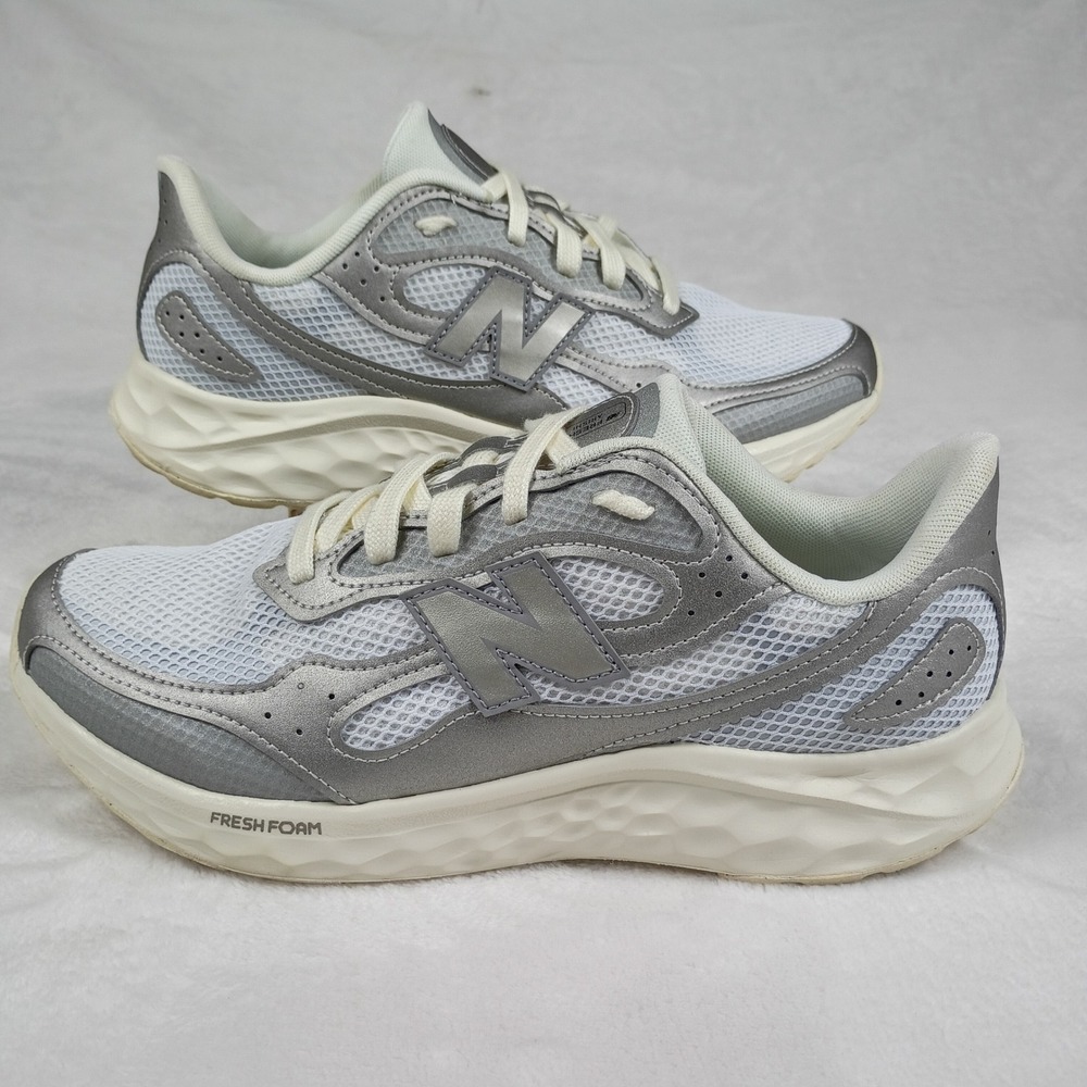 New Balance Arishi v4 Running‎ Shoes Womens 10.5 Mens 9 Fresh Foam Mesh Sneakers